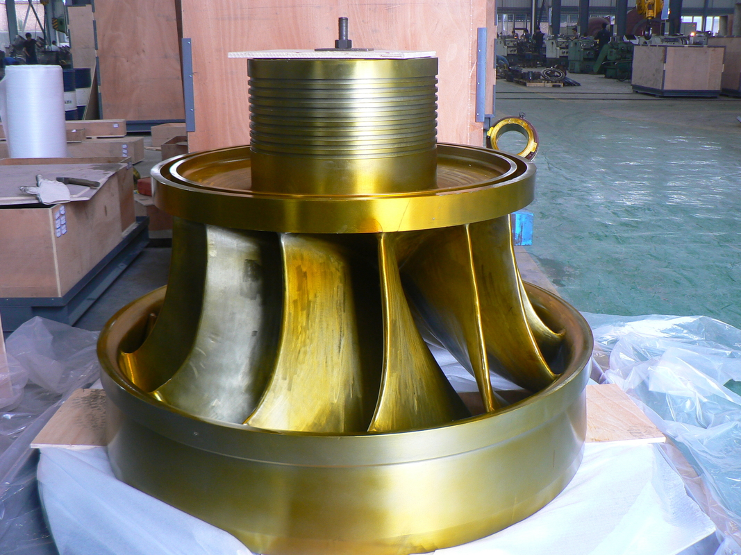 Generatore a turbina idrica orizzontale per 57 metri di testa d'acqua
